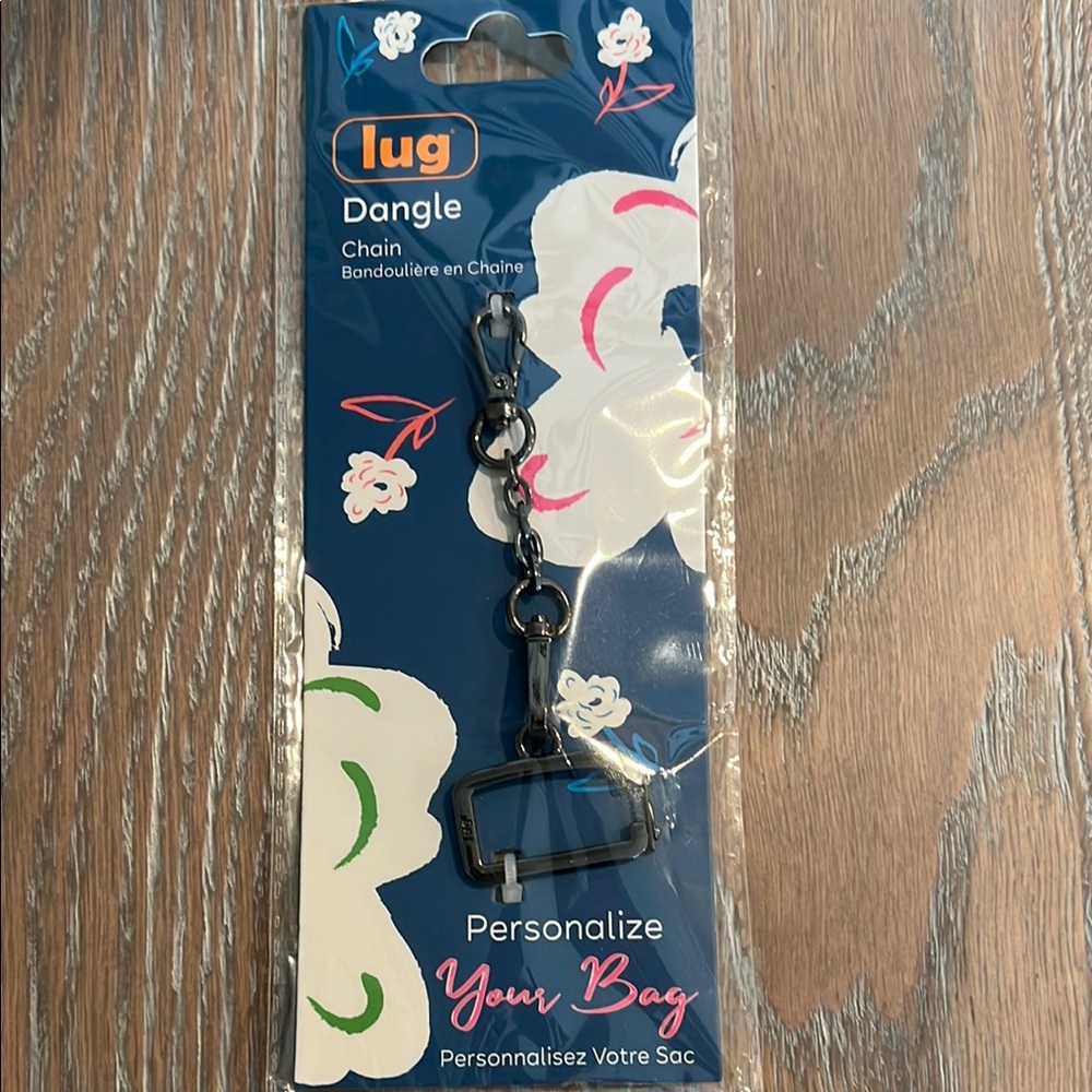 Lug Black Dangle Chain Accessory